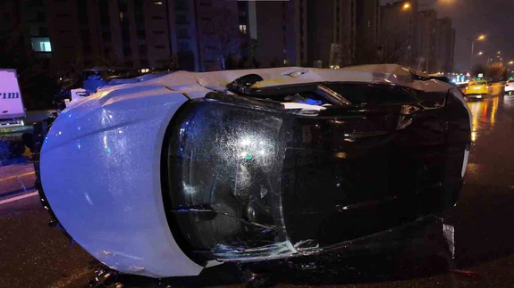 Alkollü sürücü 6 kişilik drift yaptı! İstanbul'da facia adeta bağıra bağıra geldi...