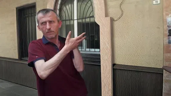 Samsun'daki evinde darp edildi, apartman girişinde ölü bulundu!