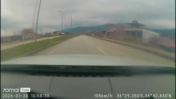 Gaziantep–Hatay yolunda kaza: Airbag patladı, sürücünün kolu yandı!