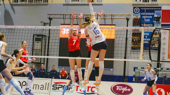 İki set geriden gelip kazandılar: Voleybolda Sultanlar Ligi'nde Aydın zaferi!