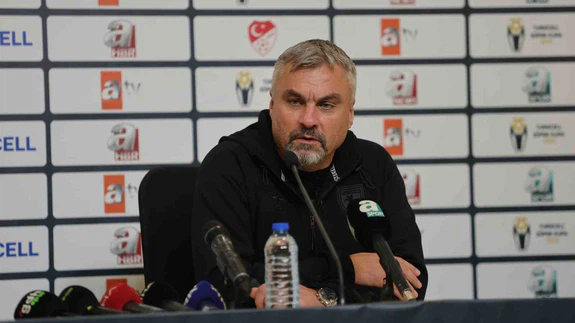 Thomas Reis’ten 2-0 sonrası net teşhis: 'Sistem değişti ama agresiflik yoktu'