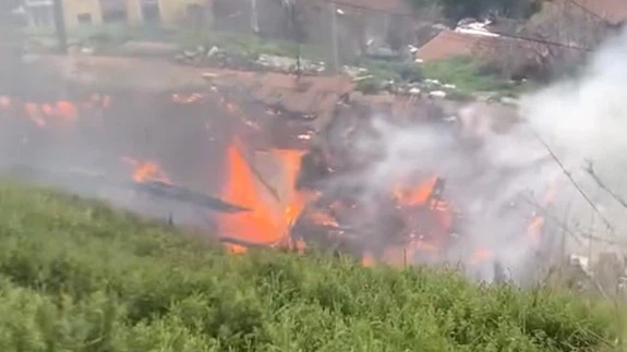 Bursa'da yangın öyle büyüdü ki… Ev haritadan silindi!