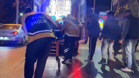 Burdur’da yan yola dönüş kabusa döndü! ! 16 yaşındaki sürücünün metrelerce sürüklendiği anlar kamerada...