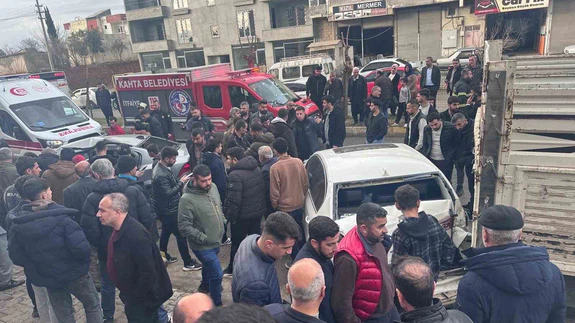 Adıyaman’da feci kaza... Direksiyon bir anlık kaçtı, hayatlar altüst oldu!