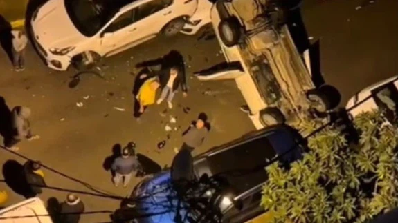 'Kış lastiğim var' dedi, ortalığı savaş alanına çevirdi! 3 aracı hurdaya çıkaran alkollü direksiyon kamerada...