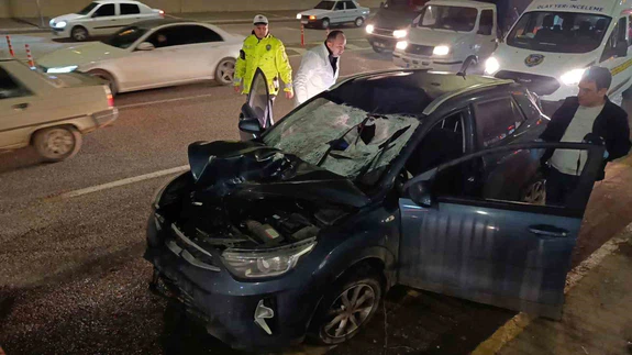 Şanlıurfa’da trafikten geriye acı kaldı... Karşıya geçmek istedi, hayatından oldu!