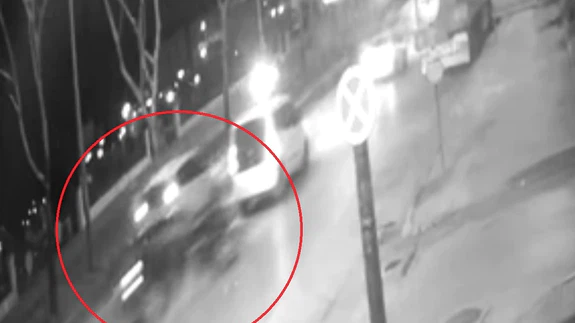 Otomobil tırın altına saplandı! Bursa’da korku dolu saniyeler anbean kamerada...