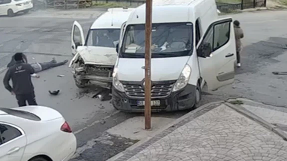 Tekirdağ’da feci kaza... Kavşakta çarpıştılar, olan 4 kişiye oldu!