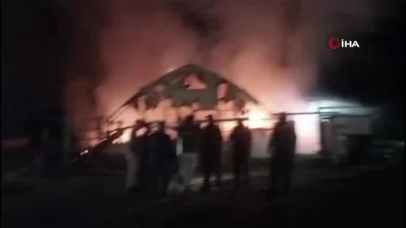 İnegöl’de hayvan çiftliğinde yangın: 580 hayvan telef oldu