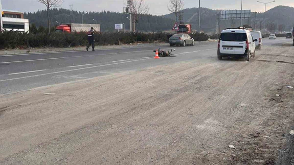 Denizli yolunda yürek yakan son... Motosiklet savruldu, hayat durdu!