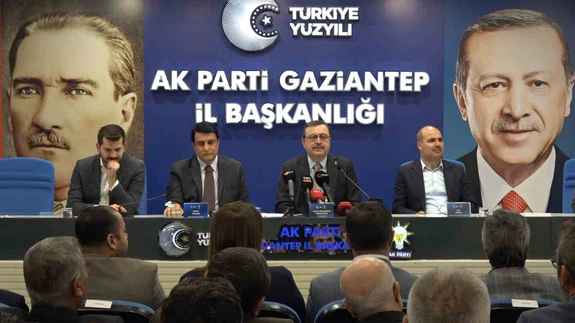 AK Partili Fedaioğlu’ndan CHP’ye ‘mehter’ muhtırası: 'O çocuklardan elinizi çekin!'