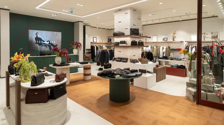 İngiliz moda devi Türkiye’de! Ted Baker Vadistanbul’da şık bir açılışla sahneye çıktı