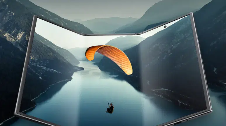 Samsung’dan teknoloji şovu: Galaxy Z TriFold ile katlama sınırları aşıldı!