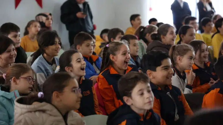 Uludağ Enerji’den geleceğe yatırım: Çocuklara enerji tasarrufunu deneyimle öğretiyor