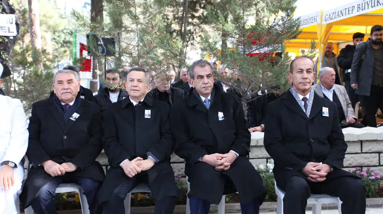 Merhum Mehmet Erdemoğlu vefatının 19. yılında dualarla anıldı