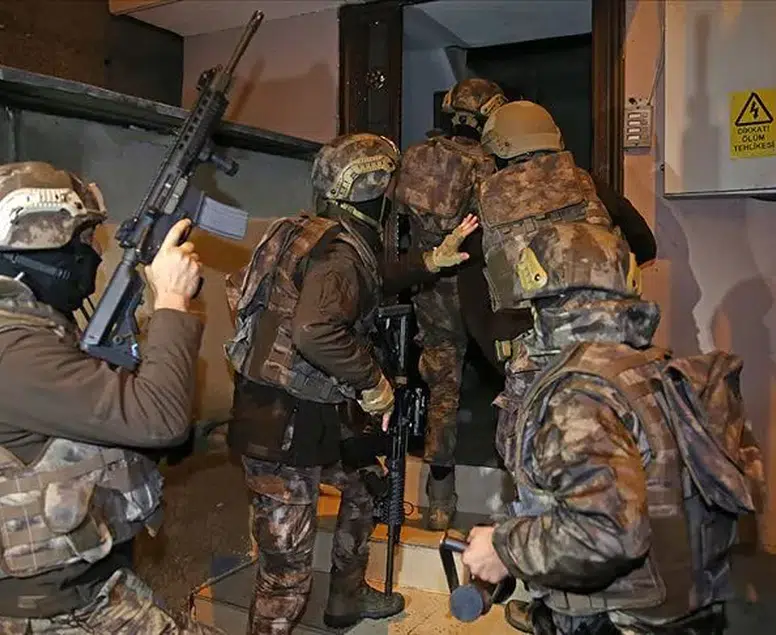 Başkentte DEAŞ ve FETÖ soruşturmasında 10 şüpheli yakalandı