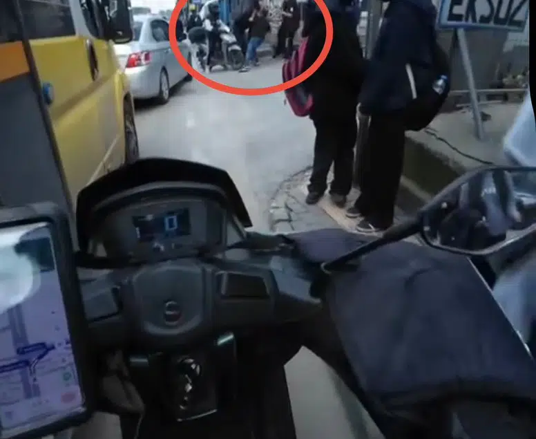 Bursa’da gençler arasında korkutan kavga! 'Yan bakma' tartışması kanlı bitti