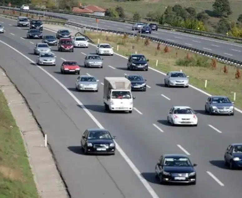 Bayram öncesi yollarda kritik karar! O araçlara geçici yasak geldi