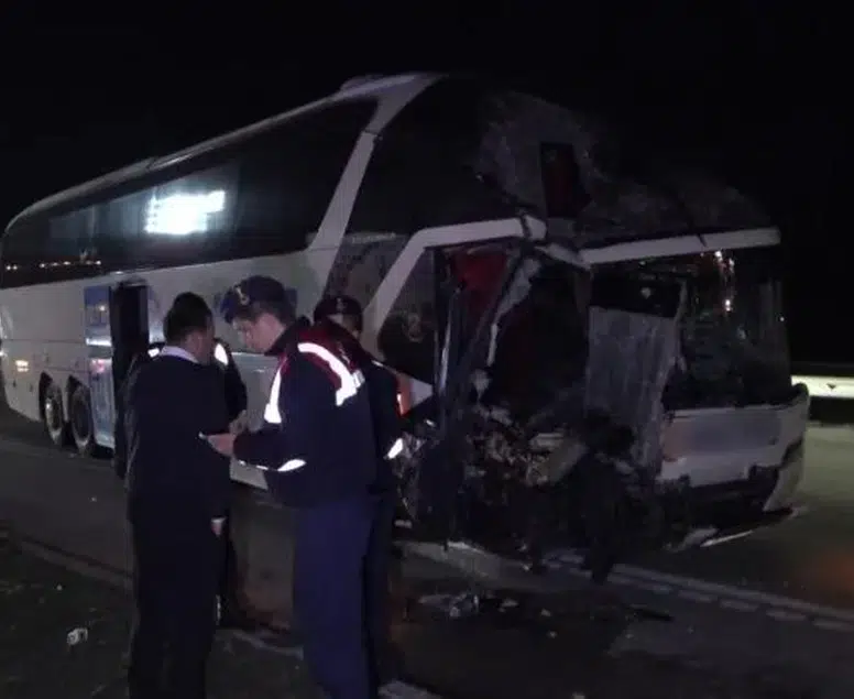 Amasya’da Ankara-Samsun Yolunda Kaza! Otobüsteki 11 Kişi Yaralandı