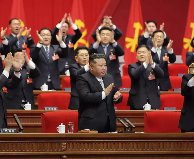 Kim Jong-Un'a Karşı Çıkanlar Kimler? Kuzey Kore Seçimlerinde Gizemli Yüzde 0,07!