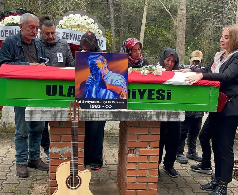 Popstar Rıza Tamer Şişman son yolculuğuna uğurlandı