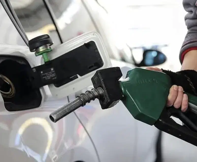 Akaryakıtta 'kara salı': Motorine tarihi rekor zam, litresi 85 lirayı aşacak!