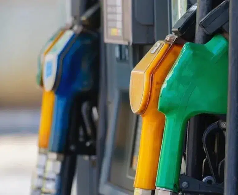 Akaryakıtta brent petrol depremi! Benzin ve motorin fiyatları uçuşa geçti: İşte il il liste