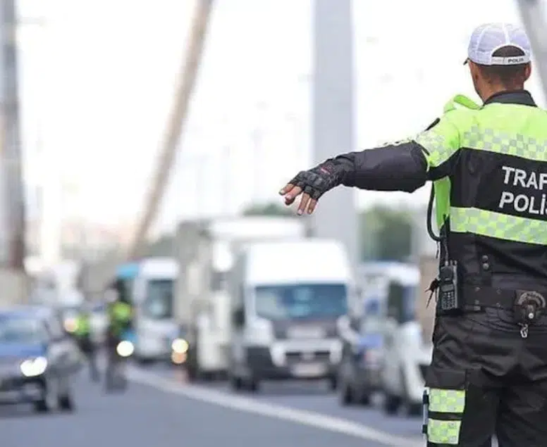 Cezalar katlandı, ihlaller bıçak gibi kesildi: İşte 2026’nın yeni trafik bilançosu!