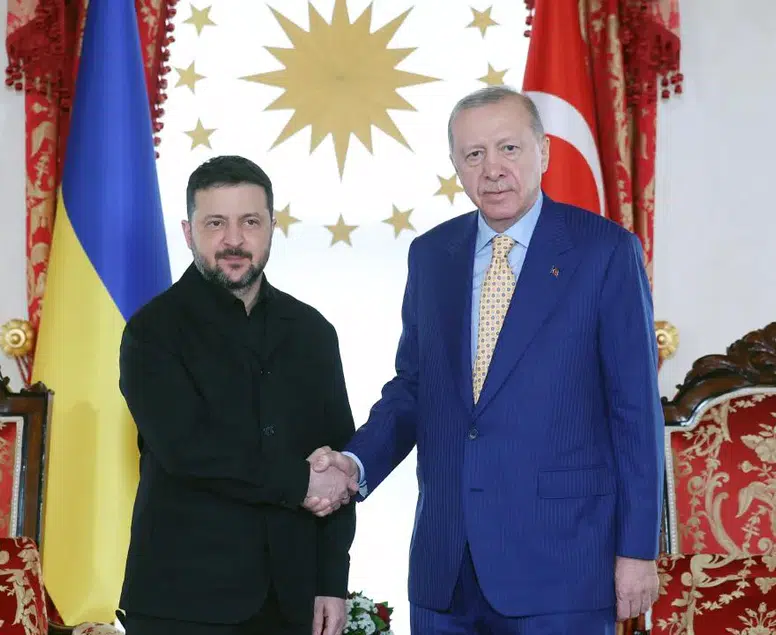 Erdoğan-Zelenskiy zirvesinde kritik mesajlar: Barış ve enerji güvenliği öne çıktı!