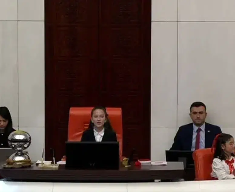 23 Nisan özel oturumuna damga vuran konuşma: Geleceğin Türkiye’sini o çizdi!