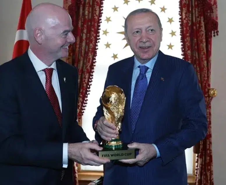 Dünya Kupası Dolmabahçe’de! Cumhurbaşkanı Erdoğan ve Infantino arasında dev zirve