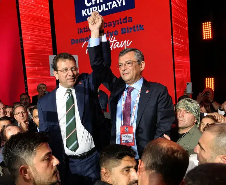 Kurultay dosyasında yeni perde: 'Kabinelerden çıkan fotoğraflarla pazarlık yapıldı'