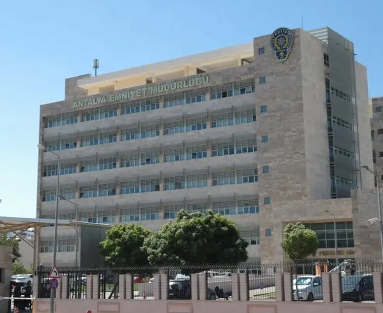 Antalya Büyükşehir Belediyesinde rüşvet soruşturması derinleşiyor: 25 gözaltı!