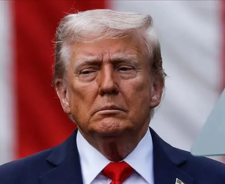 Trump’tan Küba için şok çıkış: 'Kıyıda görünmemiz bile teslim olmalarına yeter!'