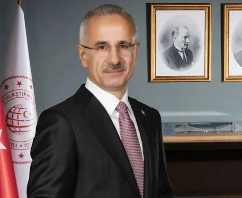 Bakan Uraloğlu açıkladı! 2017’den bu yana 9 milyon engelli ücretsiz taşındı