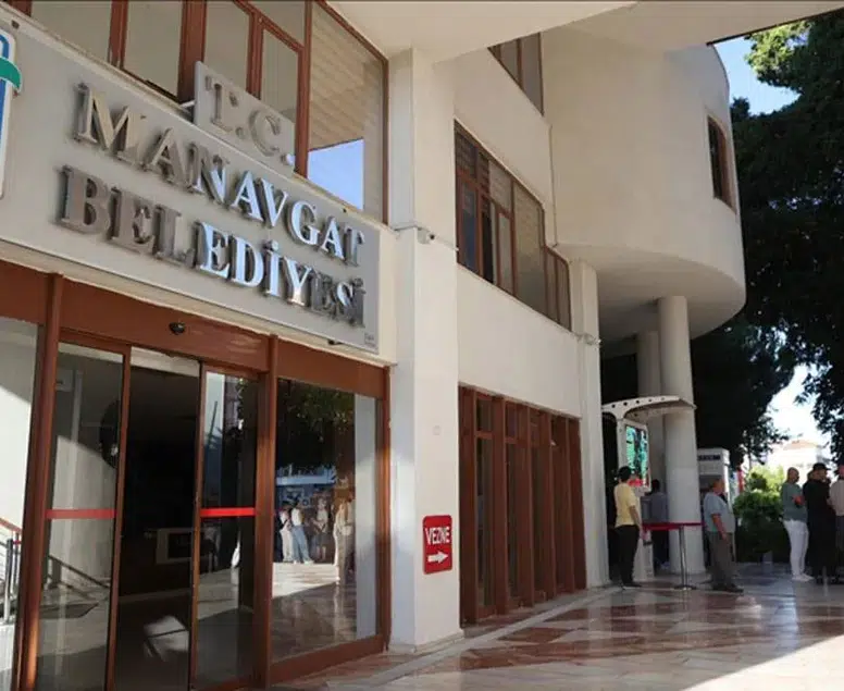 Belediyedeki rüşvet soruşturmasında çember daralıyor: Manavgat'ta tutuklu sayısı 18 oldu