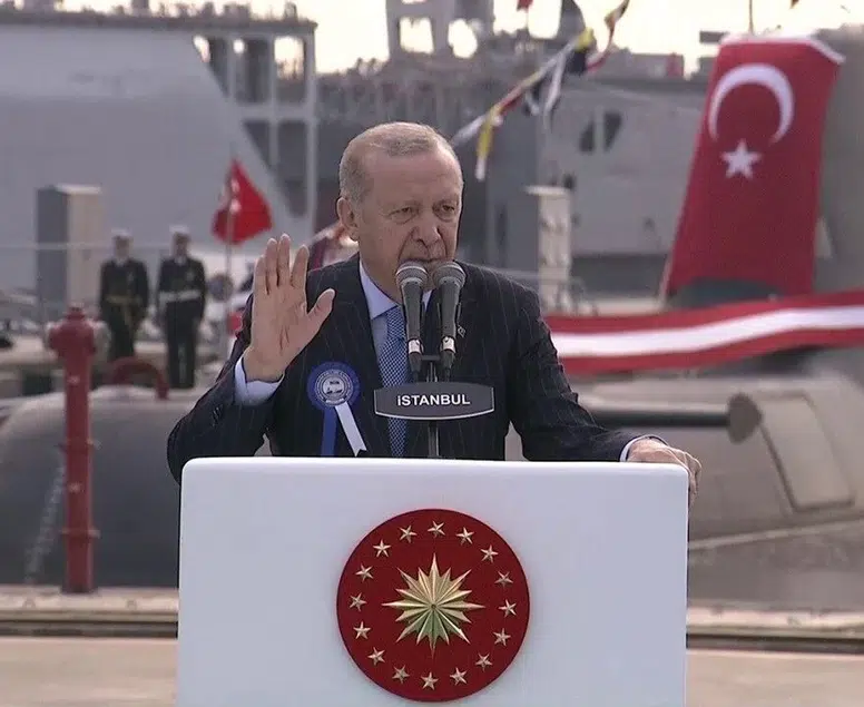 Cumhurbaşkanı Erdoğan İstanbul Tersanesi'nde açıklama yapıyor