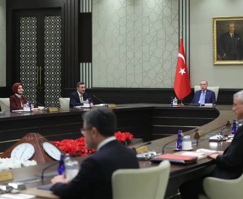 Cumhurbaşkanlığı Kabinesi Beştepe'de toplandı: Kritik konular masada