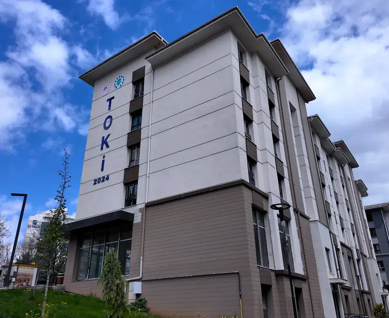 'Devlet baba dedik, yanılmadık': Ataşehir'de 1.442 konut dönüşümle yenilendi