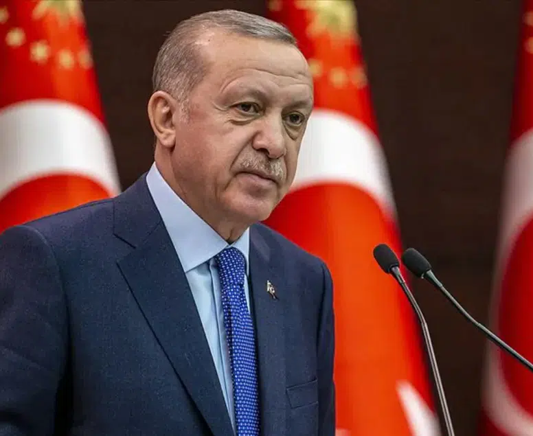 AK Parti kampında Erdoğan'a 25'inci yıl sürprizi: 'Büyük Başkan Erdoğan' şarkısı hazır!