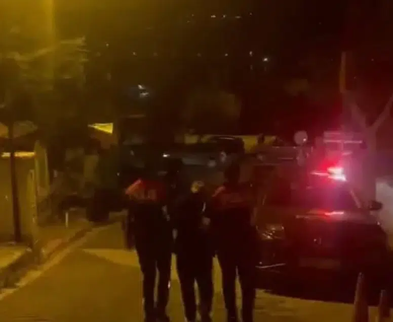 Sarıyer'de AVM'de dehşet: 'Dövmen çok güzel' dedi, kurşun yağdırdı!