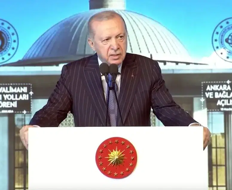 Cumhurbaşkanı Recep Tayyip Erdoğan, Ankara Havalimanı'nın açılış töreninde konuşuyor