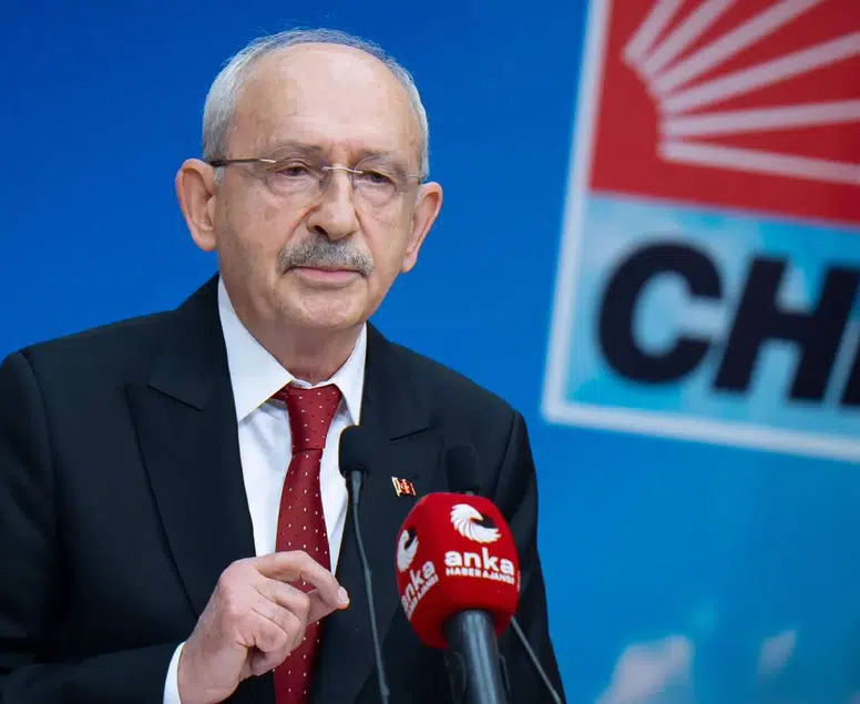 Kılıçdaroğlu konuştu, salon değişti! CHP'de dikkat çeken logo ve slogan hamlesi
