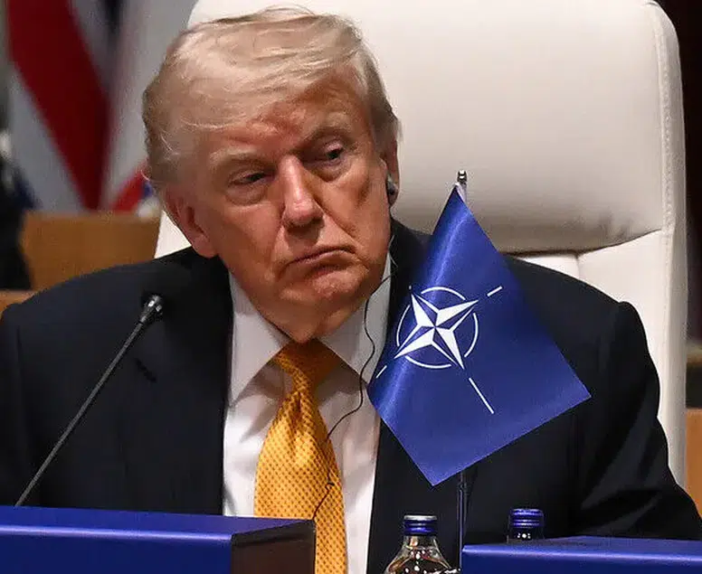 Trump, Zelenski görüşmesinde duyurdu: İran'ı bu gece vuracağız!