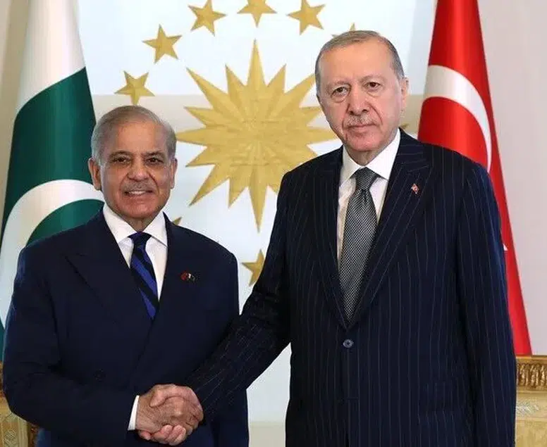 Cumhurbaşkanı Erdoğan, Pakistan Başbakanı Şahbaz Şerif'i resmi törenle karşıladı