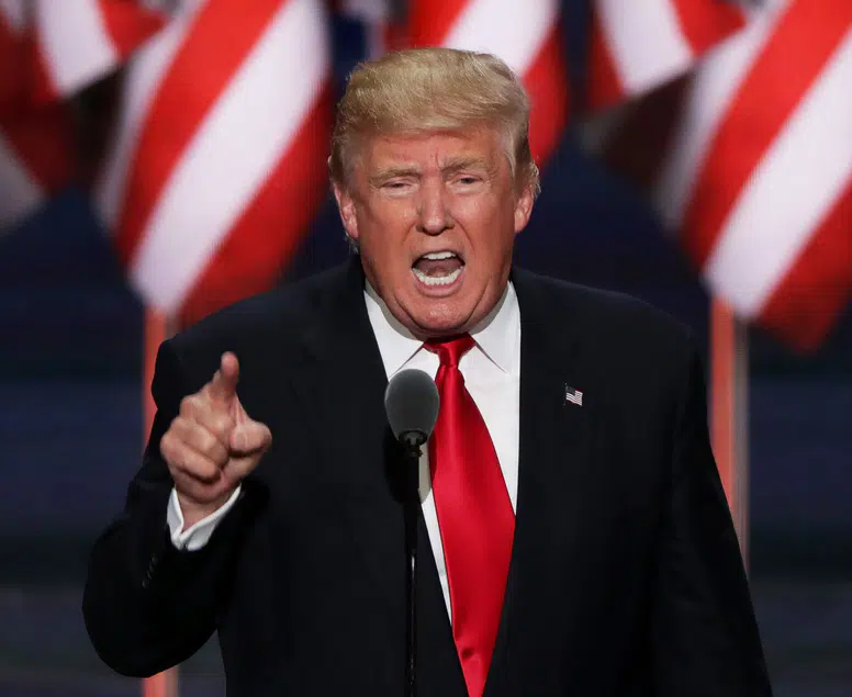 Trump'tan ağır tehdit: 'Her saldırı için bir köprü veya santrali vuracağız!'