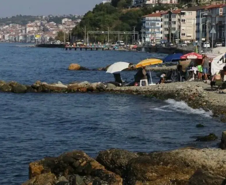 Yalova’da korkutan kirlilik alarmı: Çınarcık’ta denize girmek yasaklandı!