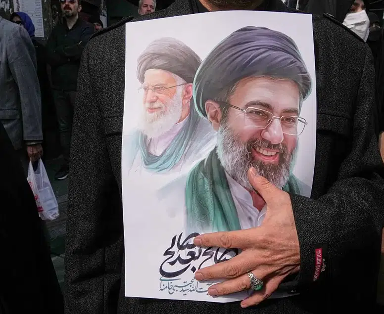 CIA ve Mossad duvara çarptı: Hamaney 150 gündür tek bir iz bırakmadı!