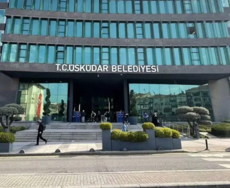 Üsküdar'da kritik başkanlık yarışı: İlk tur oylama sonuçları netleşti