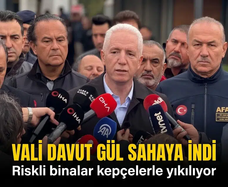 Vali Davut Gül sahaya indi: Riskli binalar kepçelerle yıkılıyor!